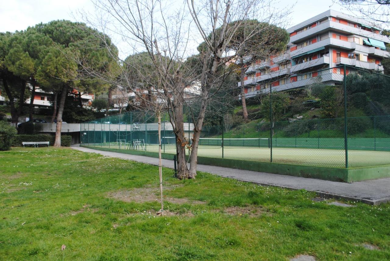 Raggio Di Sole - Pool, Tennis, Parking, Sea View & Relax Rapallo Exterior photo
