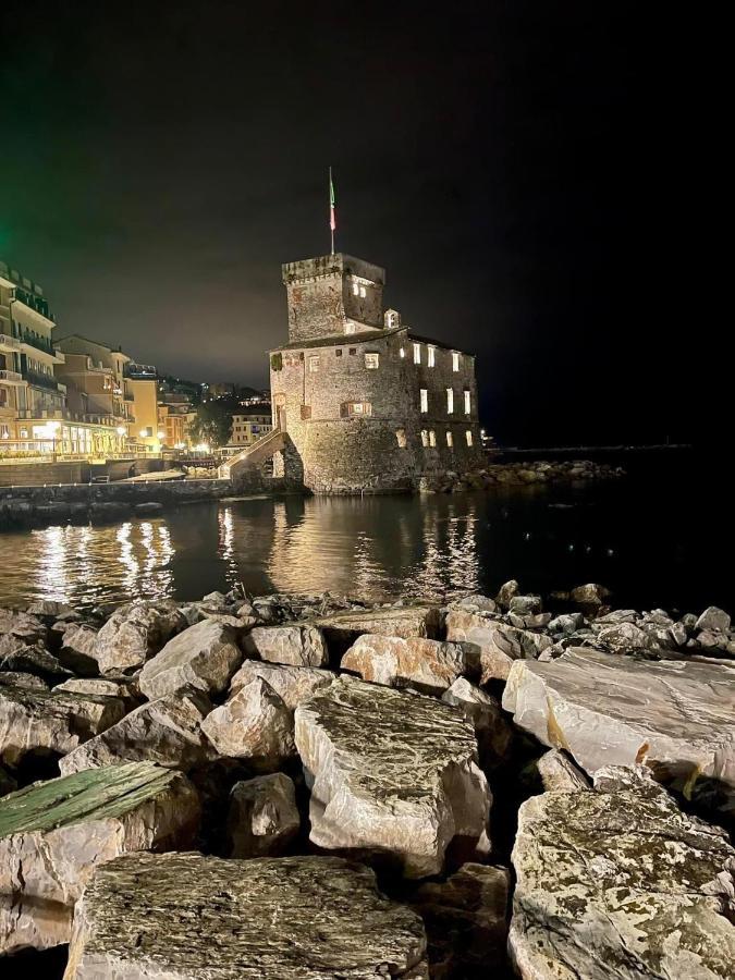 Raggio Di Sole - Pool, Tennis, Parking, Sea View & Relax Rapallo Exterior photo